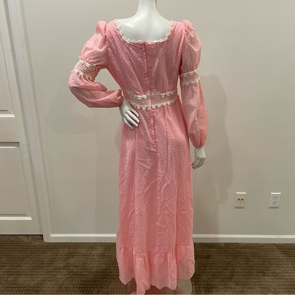 VINTAGE J.C. Penney Pink & White Swiss Dot Princess Floral 1976 Maxi Dress - Picture 2 of 11